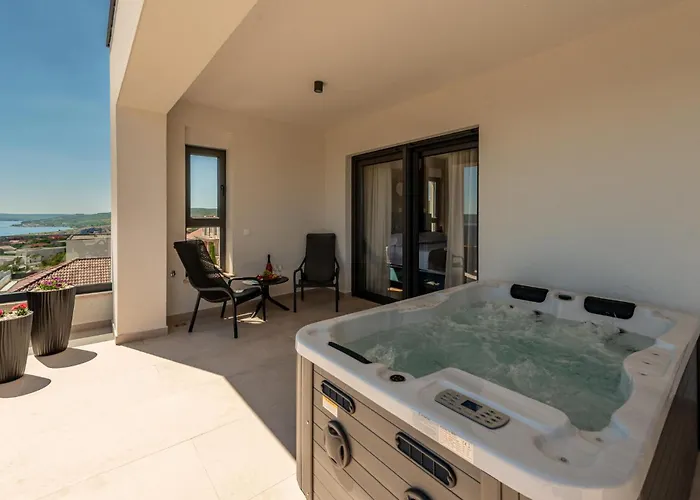 Amazing In With Sauna Maslenica